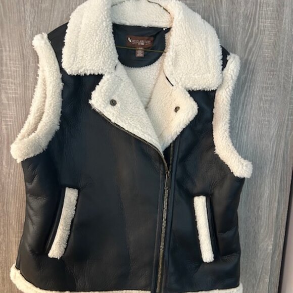 Koolaburra Jackets & Blazers - Koolaburra by UGG Fleece Trim Faux Leather Vest